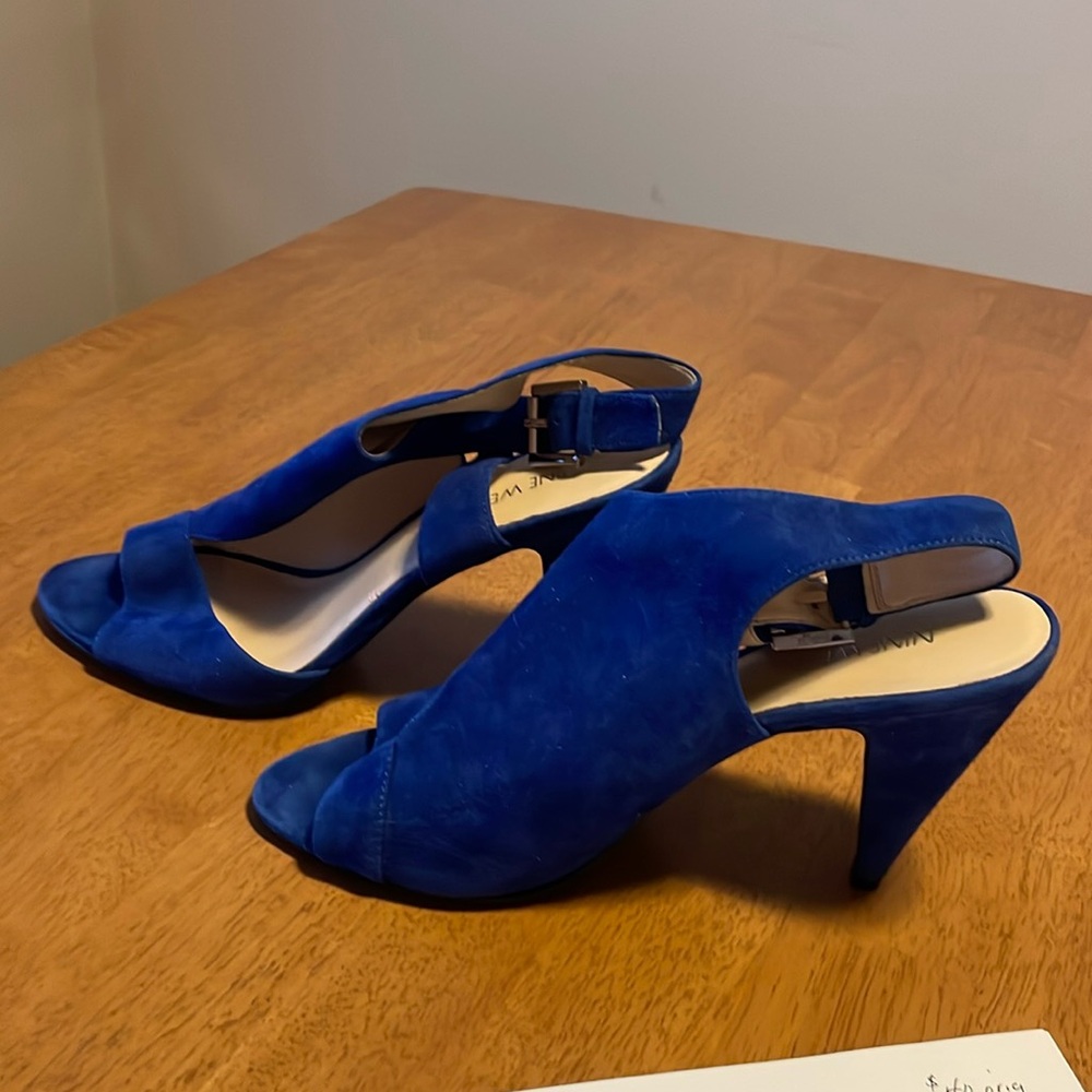 Nine West blue suede heels